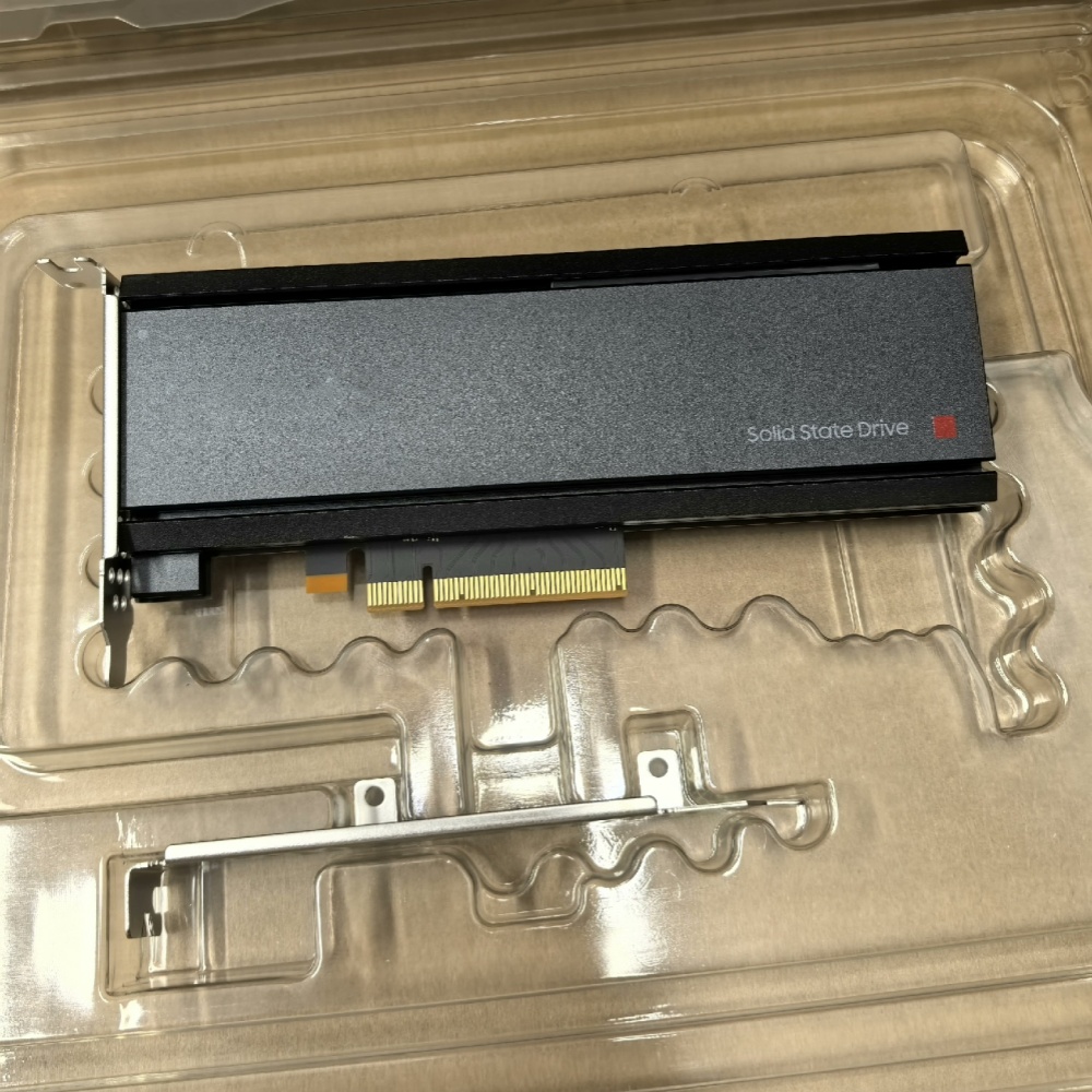 جديد وأصلي PM1735 1.6T 3.2T 6. - مراجعة Samsung Ssd وسعره